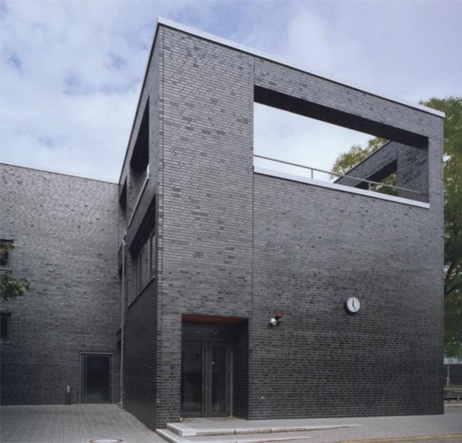 Schulkomplex Frankfurt