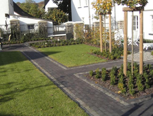 Gartenanlage in Allendorf